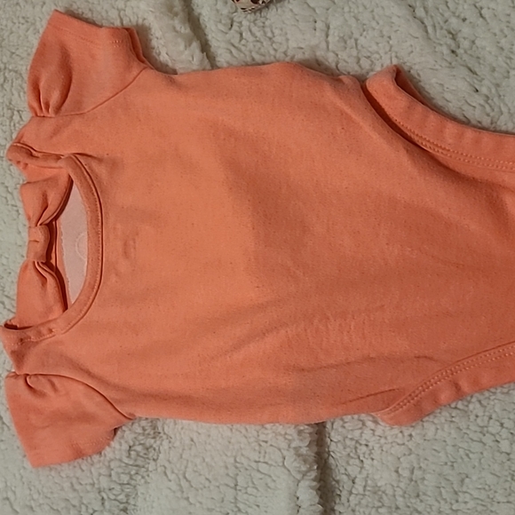 Onsie Bundle - Picture 2 of 3